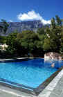 poolside.jpg (21320 bytes)